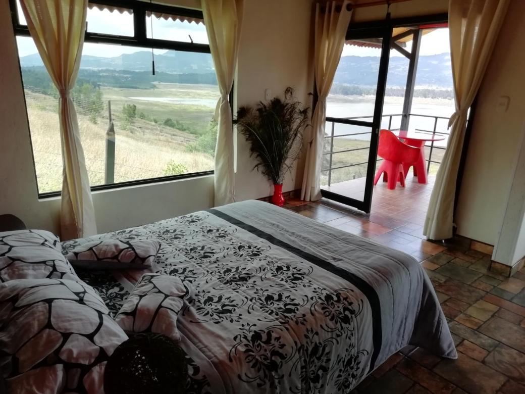 グアタビータ Benigno Mirador Bed & Breakfast エクステリア 写真